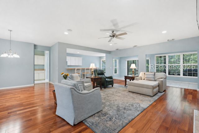 10 Fairforest Ln, Bluffton, SC 29909