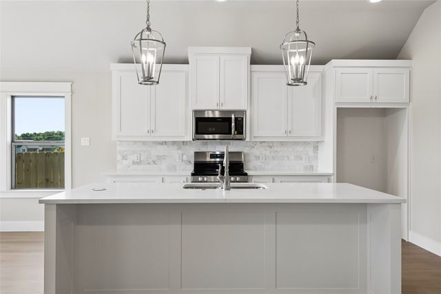 128 Joel Street, Springtown, TX 76082