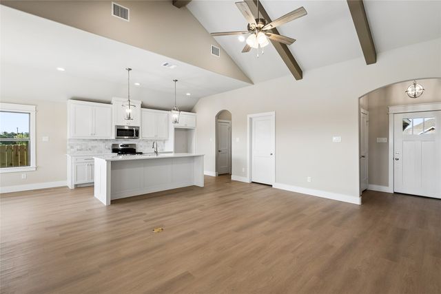 128 Joel Street, Springtown, TX 76082