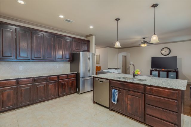 3841 J E Woody Road, Springtown, TX 76082