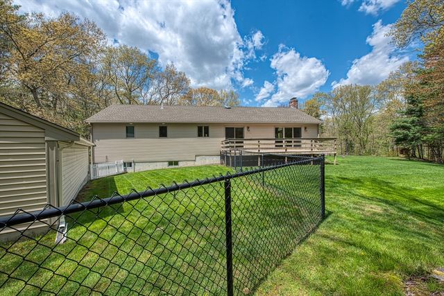 1044 Plymouth Street, East Bridgewater, MA 02333
