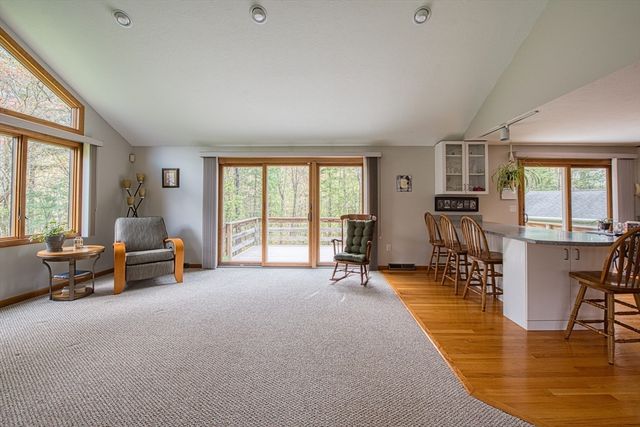 1044 Plymouth Street, East Bridgewater, MA 02333