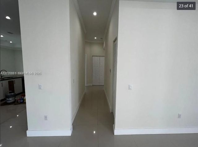 6115 Marinel Say Drive, Davie, FL 33314