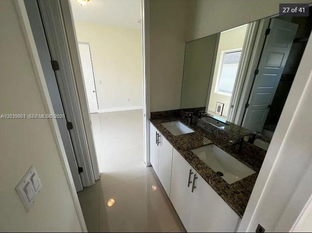 6115 Marinel Say Drive, Davie, FL 33314