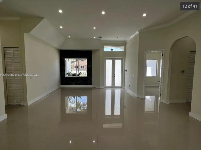 6115 Marinel Say Drive, Davie, FL 33314
