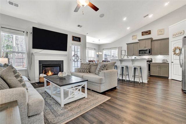 315 Avendell Drive, Easley, SC 29642