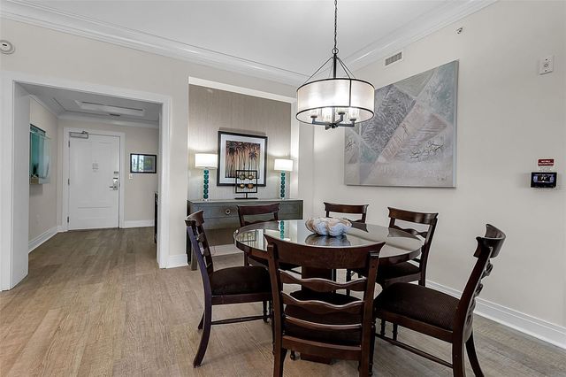 915 SEASIDE DRIVE 310, Sarasota, FL 34242