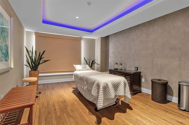 915 SEASIDE DRIVE 310, Sarasota, FL 34242