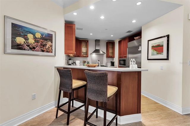 915 SEASIDE DRIVE 310, Sarasota, FL 34242