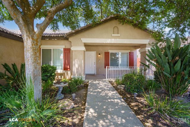 12610 Knights Bridge Place, Bakersfield, CA 93312