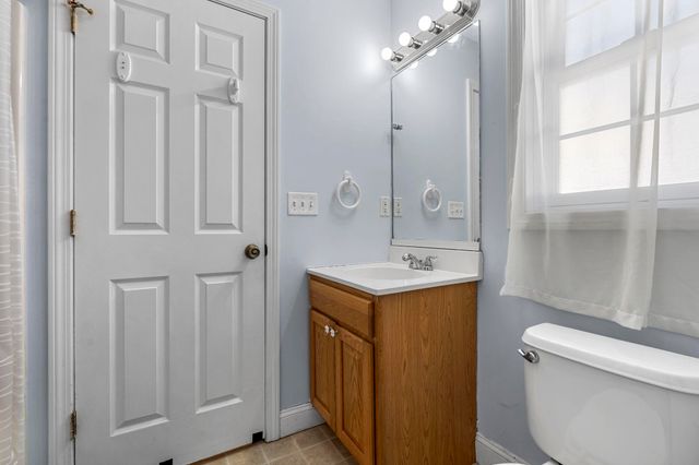 76 Sky View Drive, Farmington, NH 03835