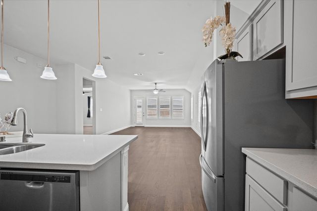 2157 Bailey Street, Carrollton, TX 75010