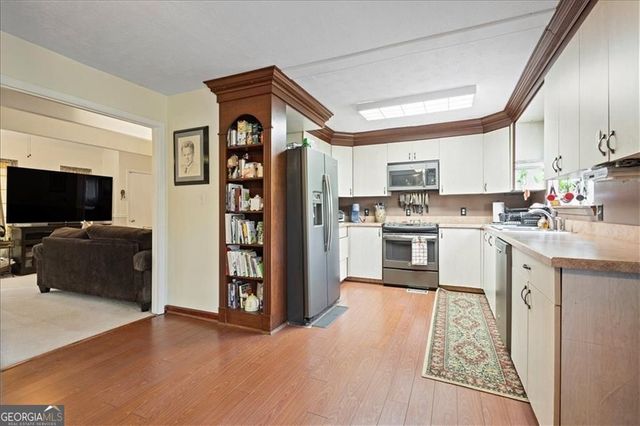 6950 Springwood Drive, Douglasville, GA 30135