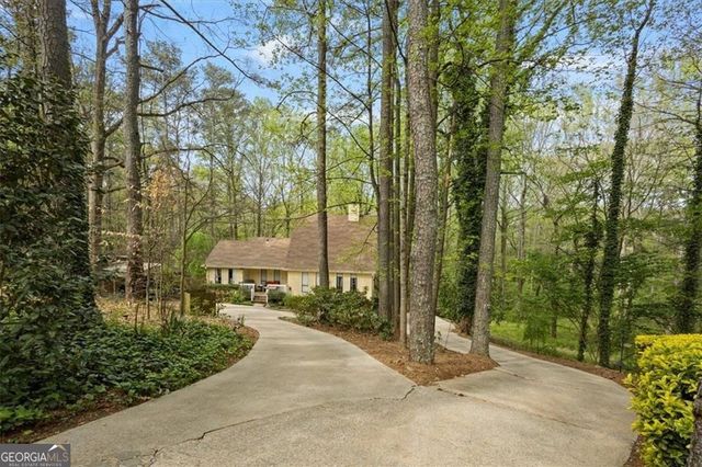 6950 Springwood Drive, Douglasville, GA 30135