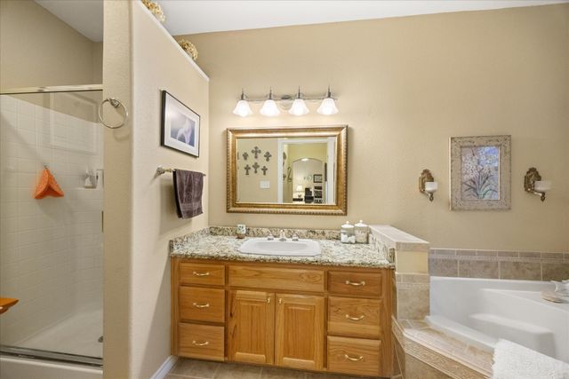 5204 Nueces Court, Granbury, TX 76049