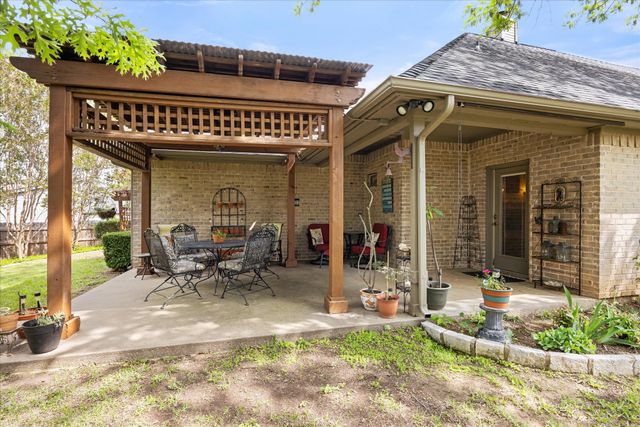 5204 Nueces Court, Granbury, TX 76049