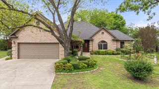 5204 Nueces Court, Granbury, TX 76049