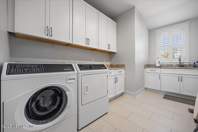 2743 GREEN BAY Lane, Jacksonville, FL 32207