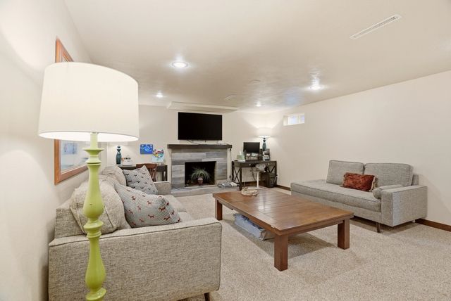 13604 E 24th Ave, Spokane Valley, WA 99216