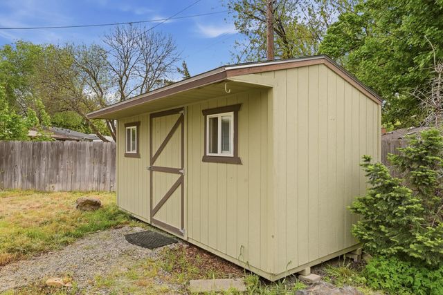 13604 E 24th Ave, Spokane Valley, WA 99216