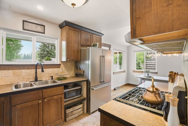13604 E 24th Ave, Spokane Valley, WA 99216