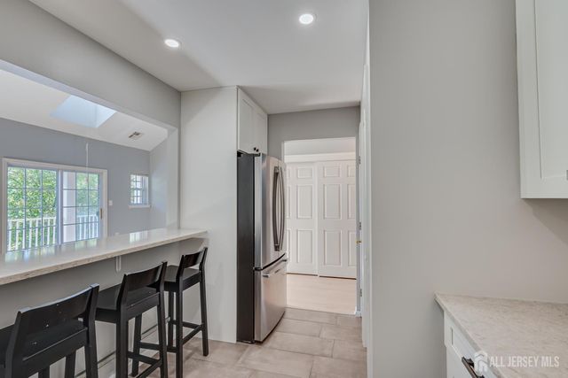 50 Central Square Park, Metuchen, NJ 08840