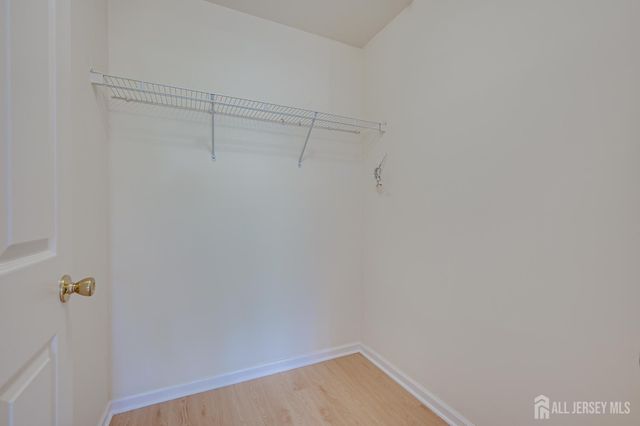 50 Central Square Park, Metuchen, NJ 08840