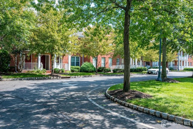 50 Central Square Park, Metuchen, NJ 08840