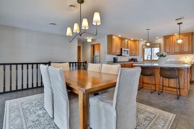 3325 N 12TH STREET, Wausau, WI 54403