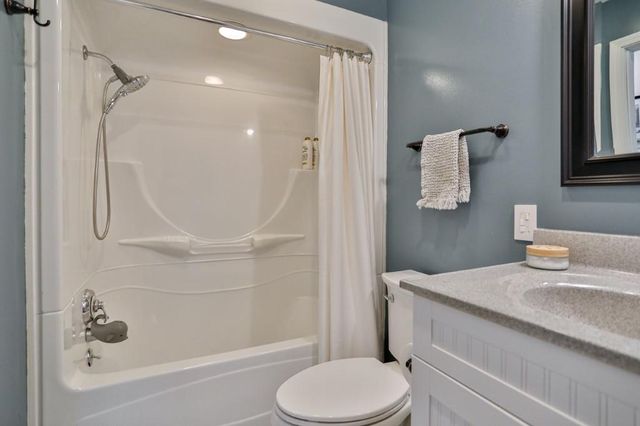 3325 N 12TH STREET, Wausau, WI 54403