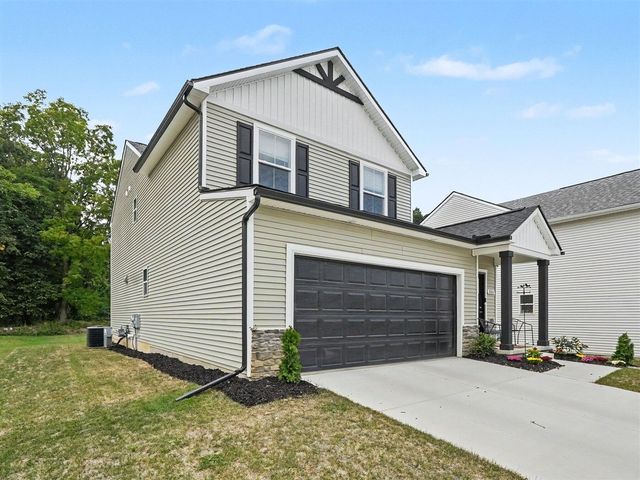 880 Machnik Drive, Chelsea, MI 48118