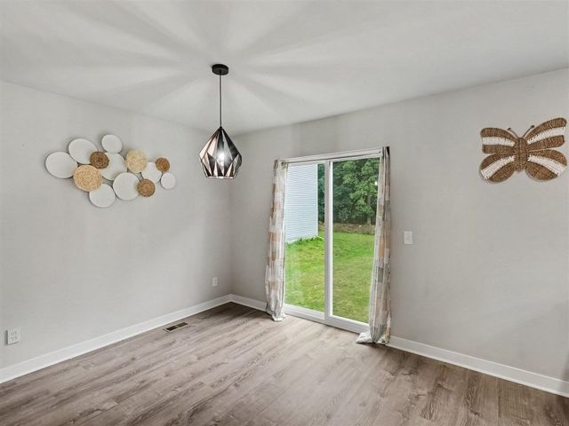 880 Machnik Drive, Chelsea, MI 48118