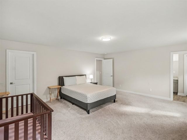 880 Machnik Drive, Chelsea, MI 48118