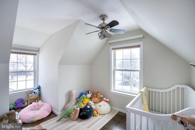 125 OAK POINTE CIR, State College, PA 16801