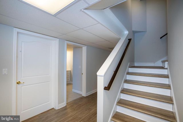 125 OAK POINTE CIR, State College, PA 16801