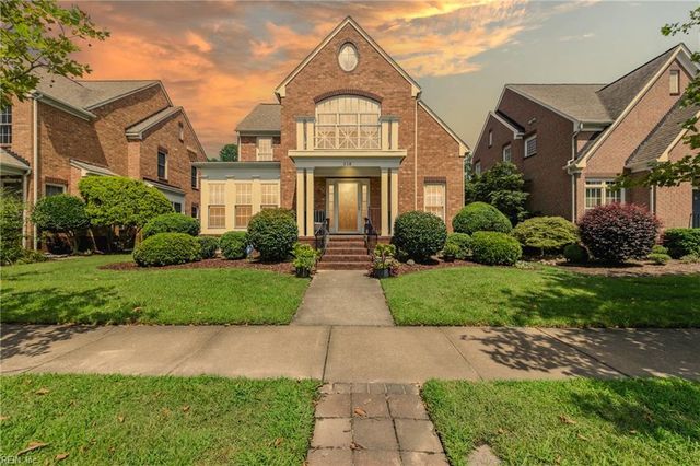 318 Walt Whitman AVE, Newport News, VA 23606