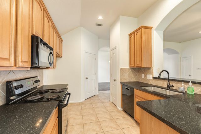 2912 Standing Springs Lane, Dickinson, TX 77539