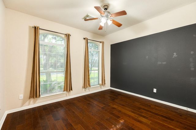 2912 Standing Springs Lane, Dickinson, TX 77539