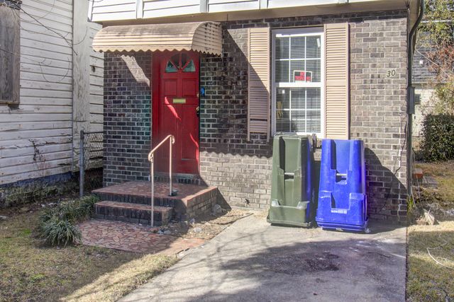 30 Poinsett Street, Charleston, SC 29403