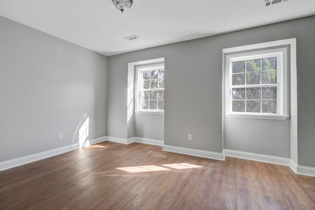 30 Poinsett Street, Charleston, SC 29403