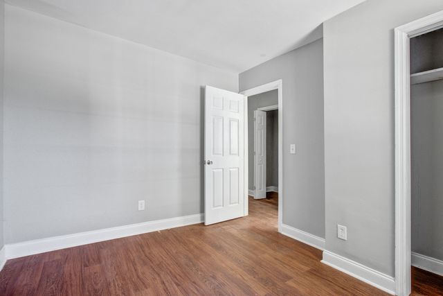 30 Poinsett Street, Charleston, SC 29403