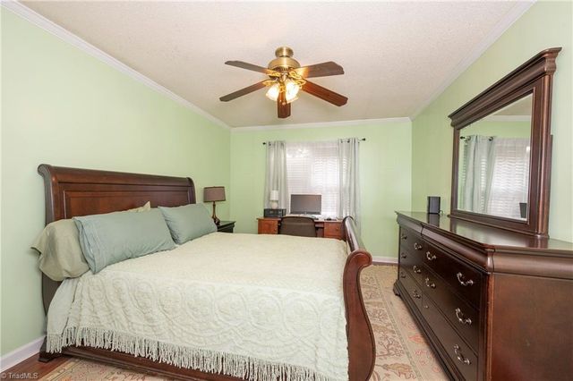 217 Williamsgate Court, Winston-salem, NC 27107