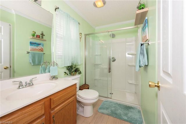 217 Williamsgate Court, Winston-salem, NC 27107