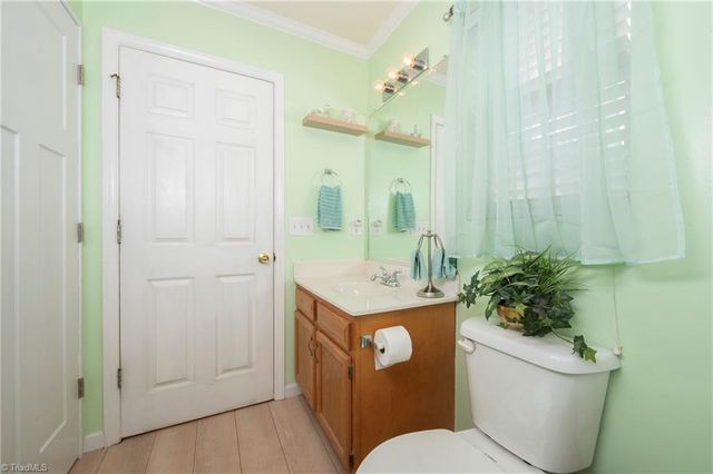217 Williamsgate Court, Winston-salem, NC 27107