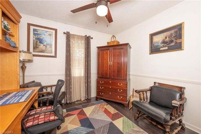 217 Williamsgate Court, Winston-salem, NC 27107