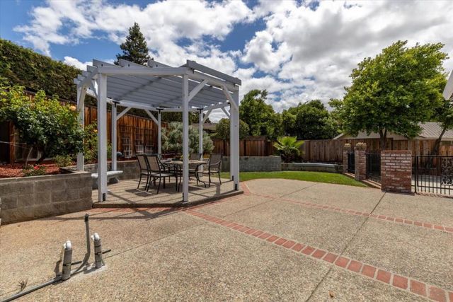 16790 Gallop Drive, Morgan Hill, CA 95037