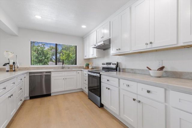 16790 Gallop Drive, Morgan Hill, CA 95037