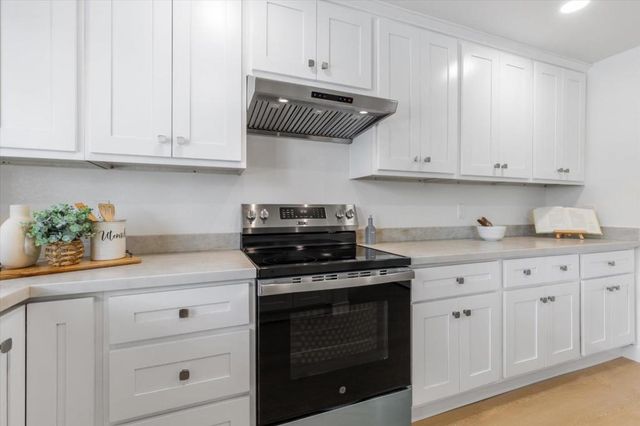 16790 Gallop Drive, Morgan Hill, CA 95037