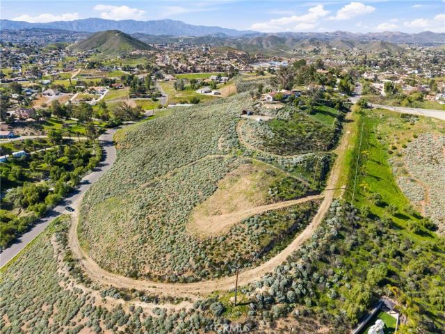 1 Juanita, Menifee, CA 92587