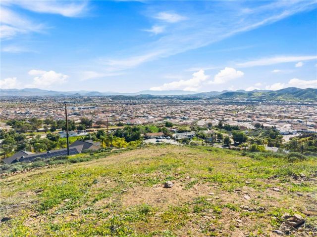 1 Juanita, Menifee, CA 92587